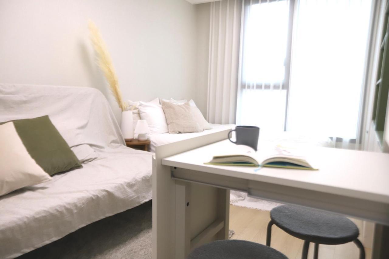 Apartment The Share Myeongdong Seoul Exterior photo