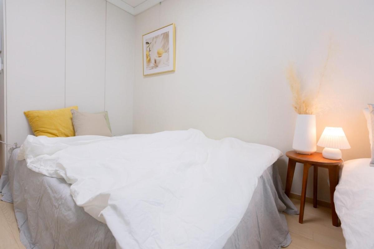 Apartment The Share Myeongdong Seoul Exterior photo