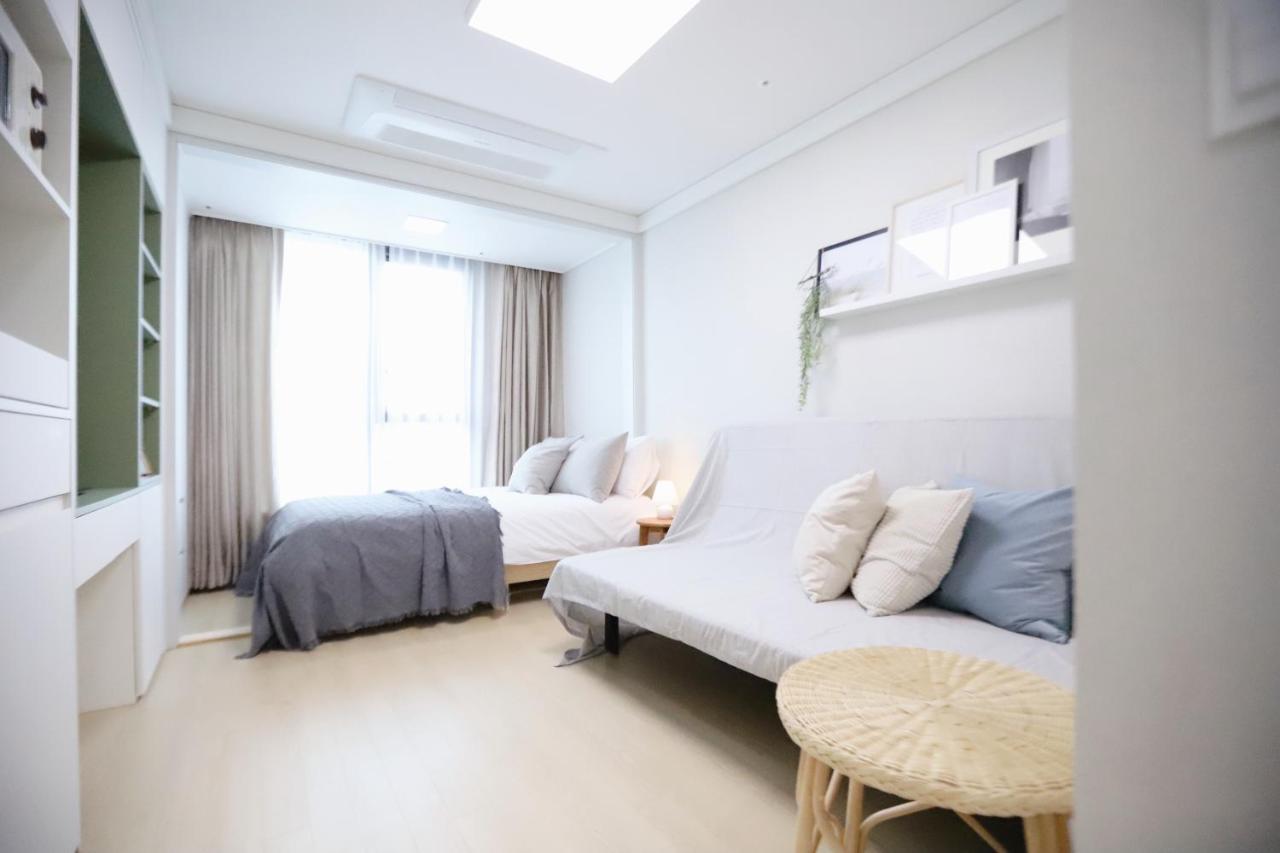 Apartment The Share Myeongdong Seoul Exterior photo
