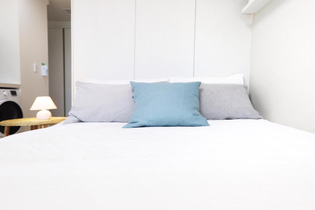 Apartment The Share Myeongdong Seoul Exterior photo