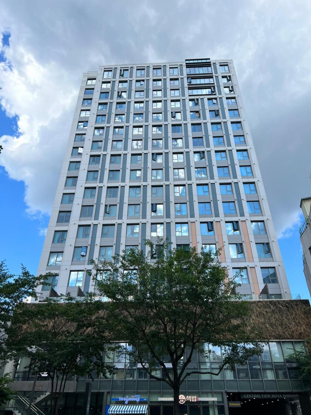 Apartment The Share Myeongdong Seoul Exterior photo